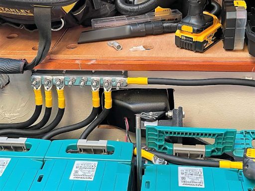 Yachts electrics