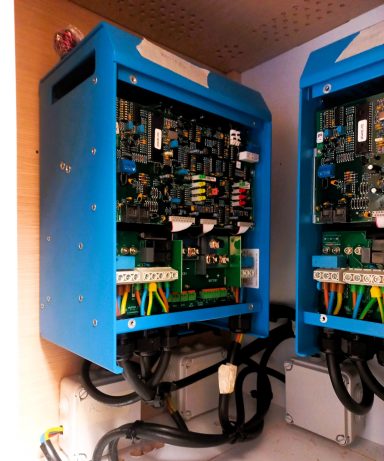 Victron Quattro Inverter